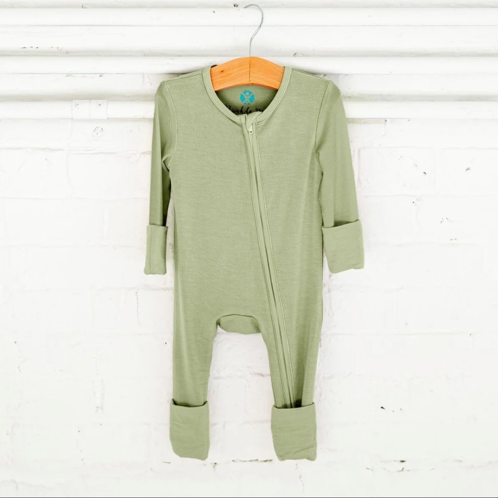 Buckle me baby blowout blockerz Jams